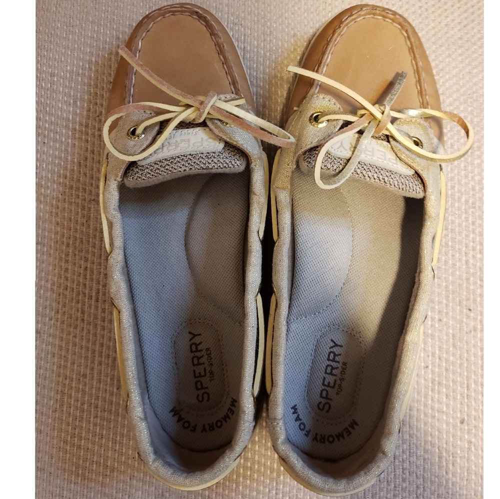 7.5 Womans Sperry Flats